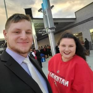 Meet your Posher, Camile